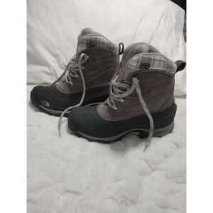 Rare! New w Box Women's The North Face Chilkat II Winter Boots Size 8 Gray Black